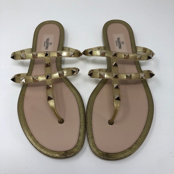 Valentino Studded Thong Flip Flop Sandal Womens 40 9 Gold Designer Old Money - Picture 4 of 9